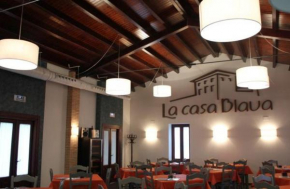 Гостиница Hotel-Restaurante Casa Blava Alzira  Альсира